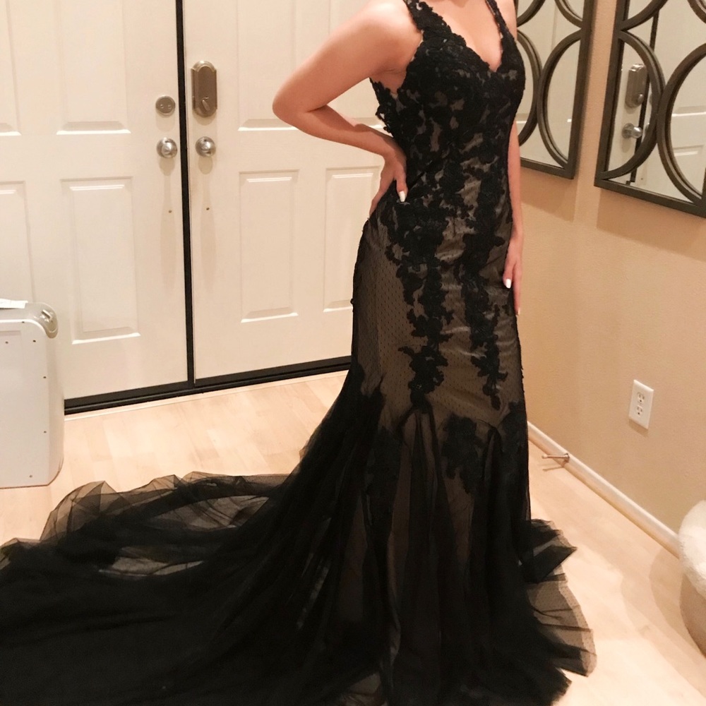 Prom Dress - Picture 3 of 6